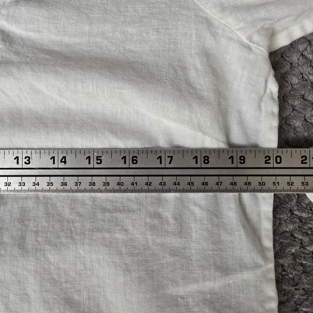 Chico's Size 1 White Linen Cotton Blend Embellished Tunic Top Sequin V-Neck - Picture 5 of 6